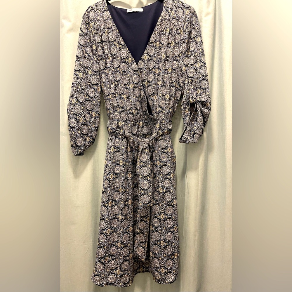 DR2 Navy and Cream Patterned Midi Dress